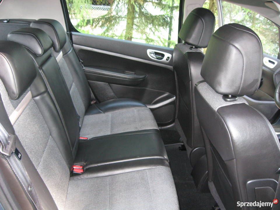 Peugeot 307 LIFT bogata wersja 20 benzyna 143 96 benzyna Kazimierz Dolny sprzedam