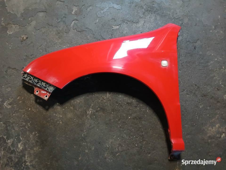 Błotnik Lewy przód Skoda Fabia I lak 8151
