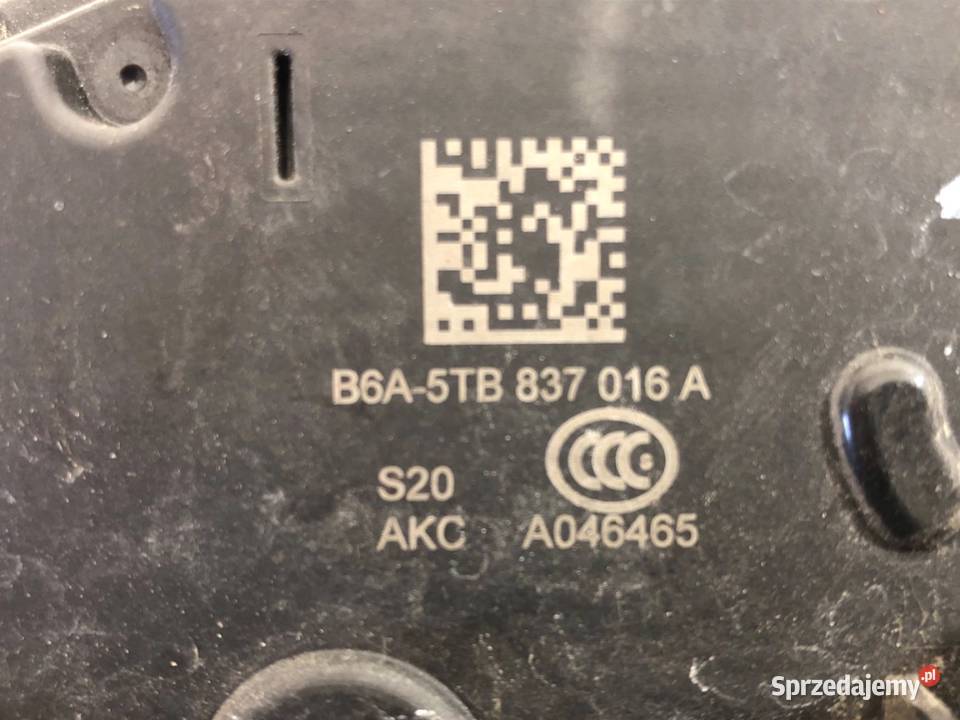 ZAMEK DRZWI PRAWY PRZÓD SKODA FABIA III Kombi