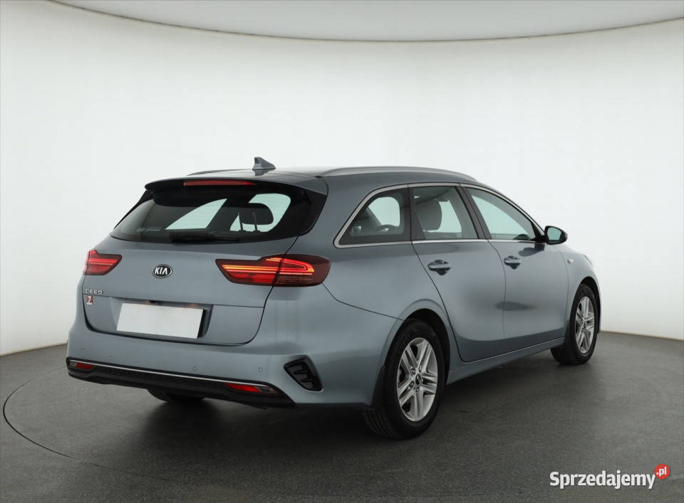 Kia Ceed 14 TGDI klimatyzacja