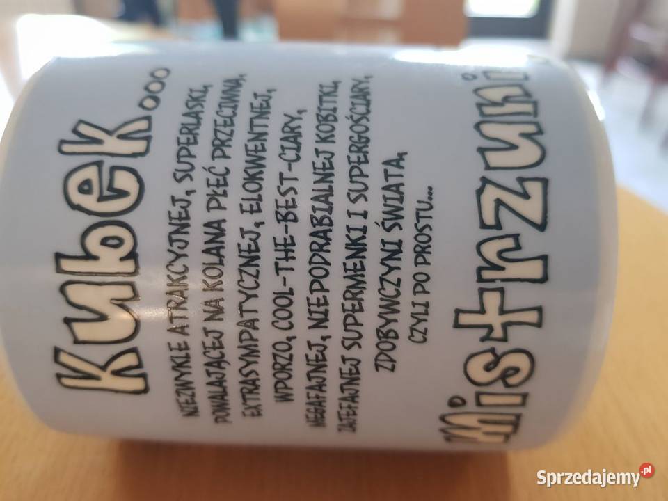 kubek porcelanowy okazjonalny mistrzuni kukartka wielokolorowy Kielce sprzedam