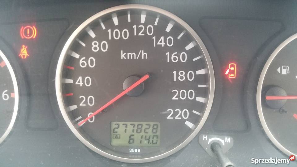 Nissan xTrail 4x4 22 dCi 136 r 2005 Samochód manualna Kraków