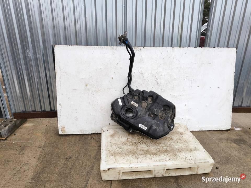 BAK ZBIORNIK PALIWA AUDI A4 B9 A5 8W 8W0201021CH Przystajń