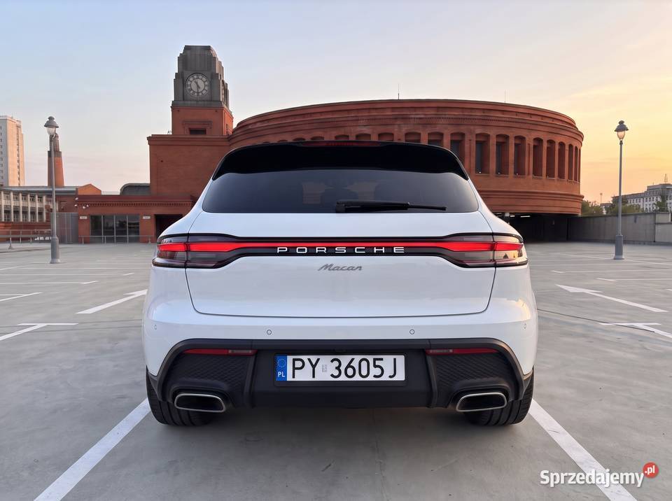 Porsche Macan 20 265 lift MY2022 20 800 panorama wielofunkcyjna kierownica