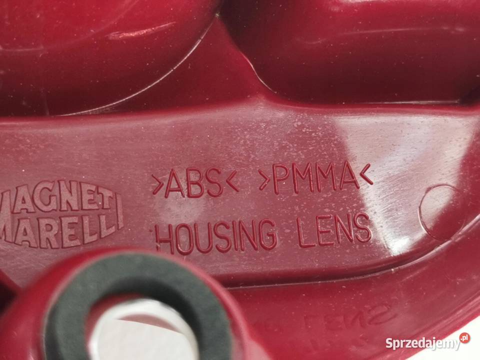 LAMPA PRAWY TYŁ FIAT PALIO 19972002 MAGNETI