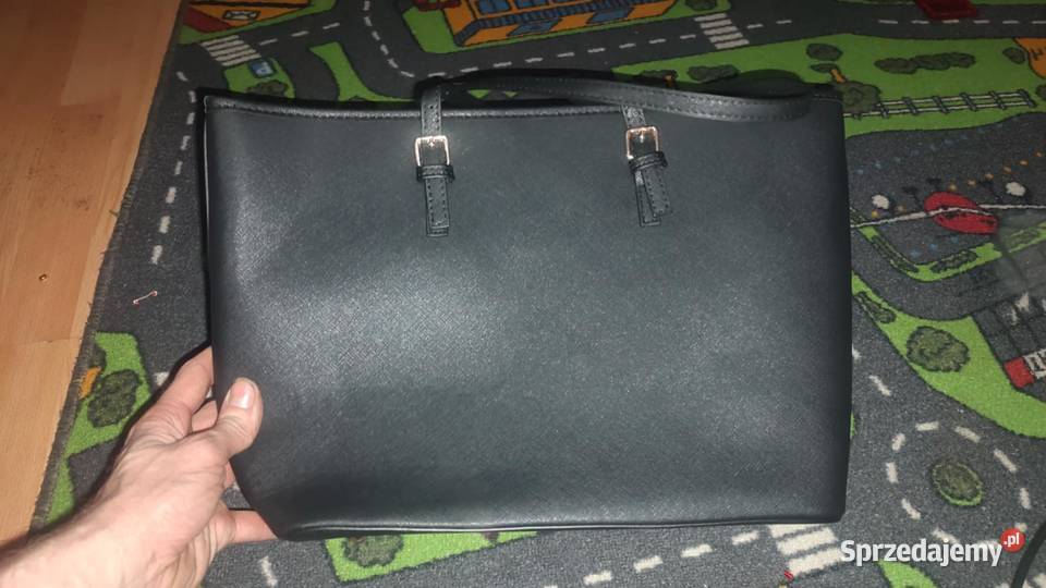 czarna damska torebka Książ Wielkopolski