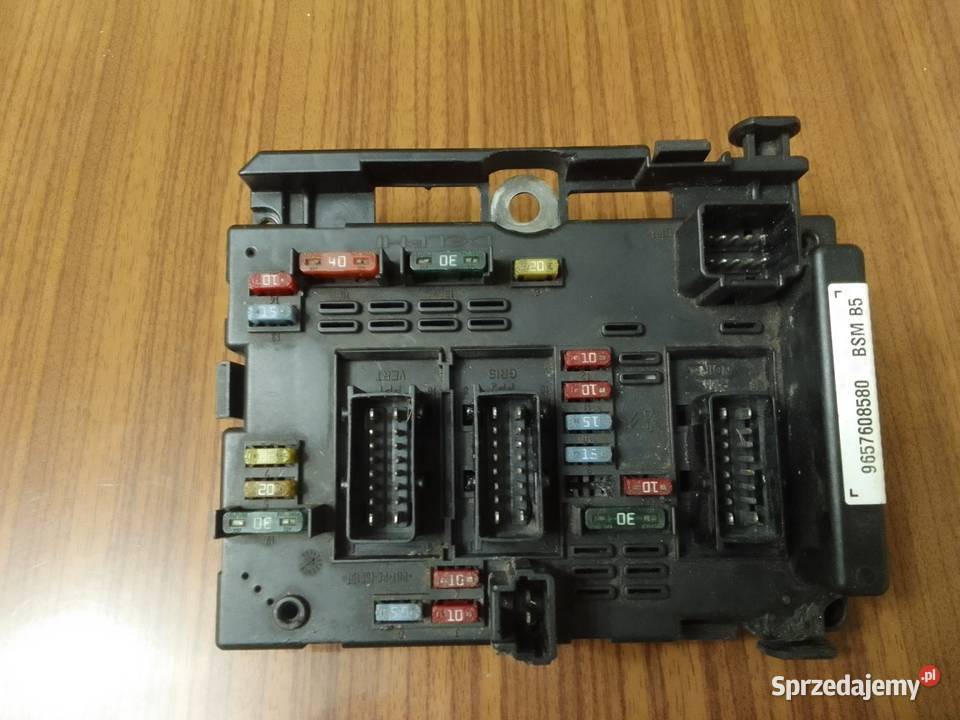 Krzynka bezpieczników Peugeot 9657608580 BSM 5 Tarnów sprzedam