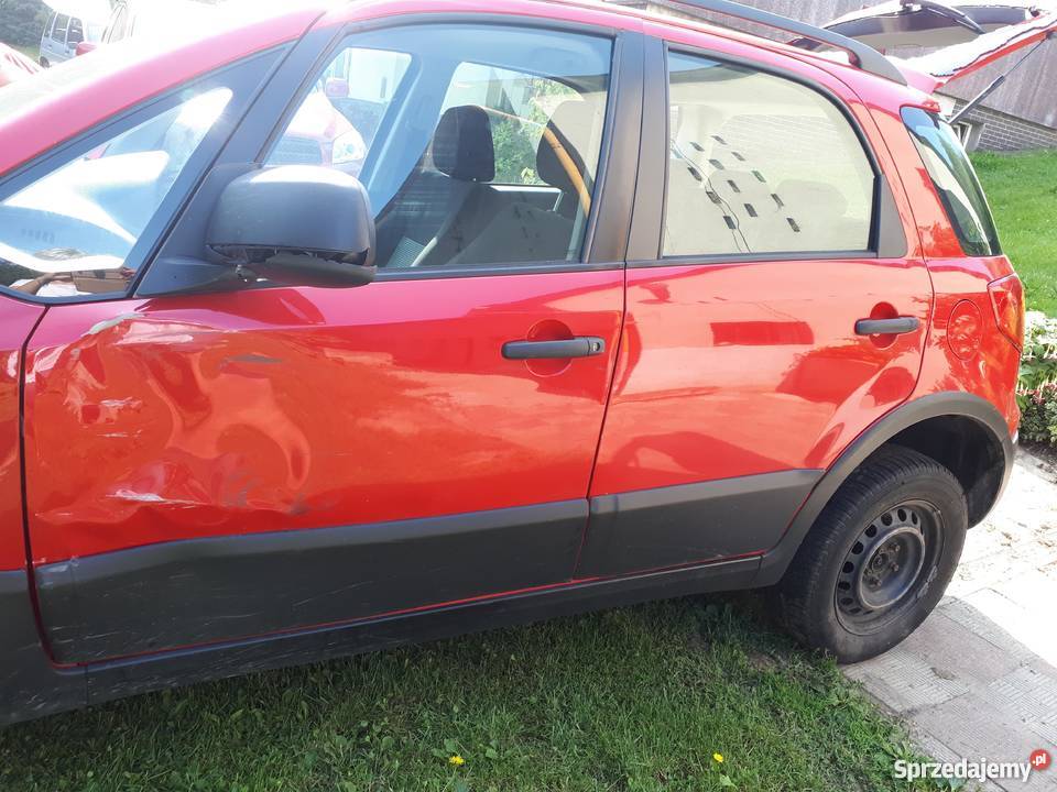 Fiat Sedici 16 uszkodzony wypadku Łańcut