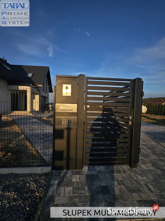 Słupek multimedialny słupek pocztowy słupek na metal