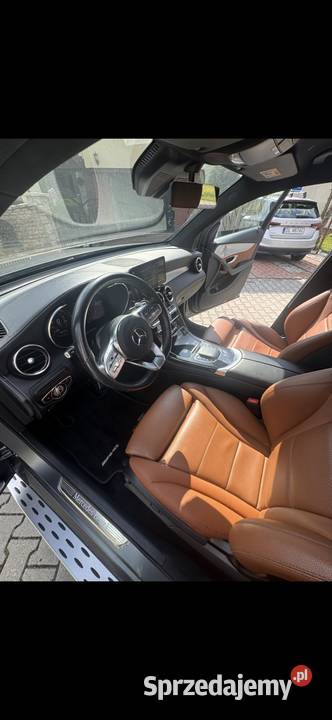 Sprzedam Mercedes GLC gniazdo AUX śląskie Tarnowskie Góry