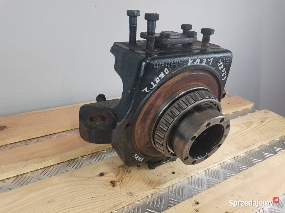 Zwrotnica lewa Deutzfahr 620 Agrotron ZF