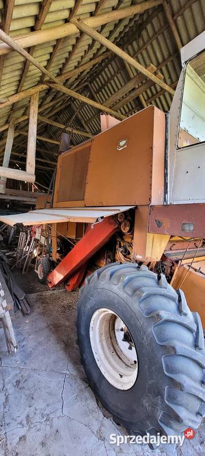 Kombajn zbożowy Bizon Z056 Zubrzyca Wielka