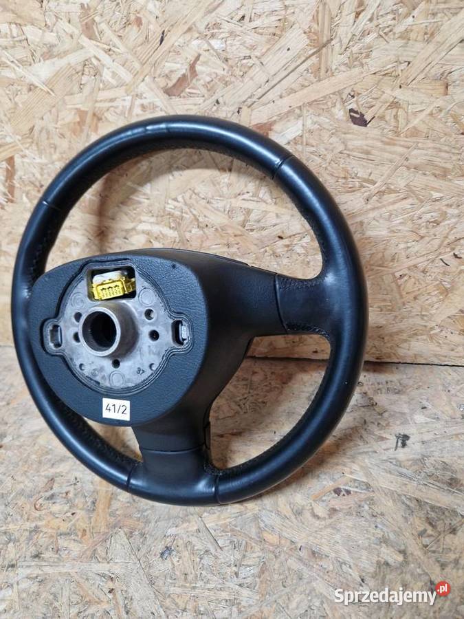 Kierownica multifunkcyjna vw passat b6 vw golf V osobowe Złotoryja