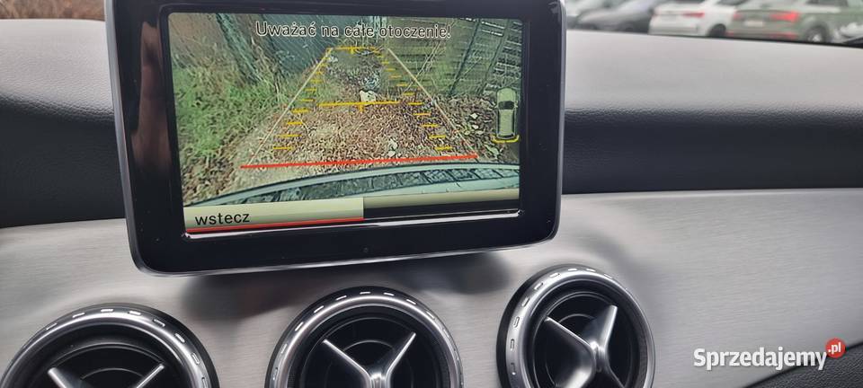 MercedesBenz GLA 45 AMG 4Matic Panorama Dach elektrochrom. lusterka boczne