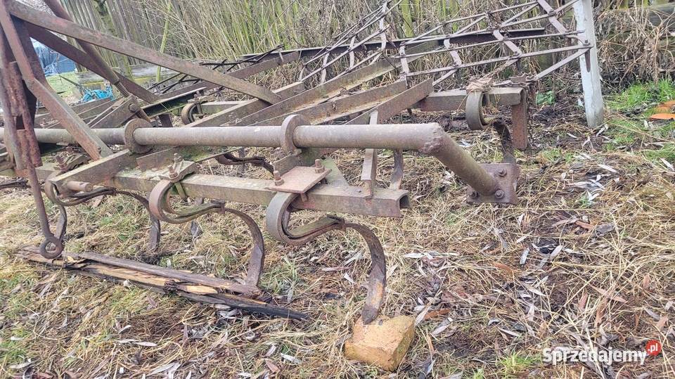 Kultywator z bronami Lipnica