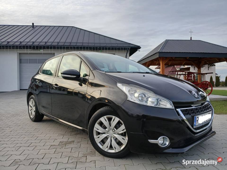 Peugeot 208 Przebieg 80 14 benzyna 2012 Manual