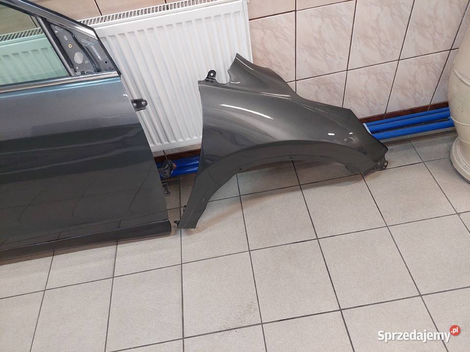 DRZWI PRZEDNIE I TYLNE BŁOTNIK PRAWA STRONACRV 4 Tarnów sprzedam