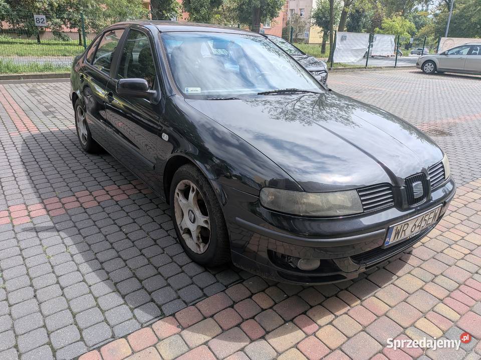 syndyk sprzeda samochód marki Seat Toleto Radom