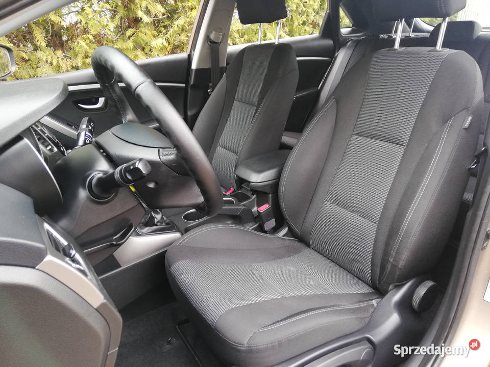 Hyundai i30 II 16benzyna zadbany hatchback radio i30 Sompolno