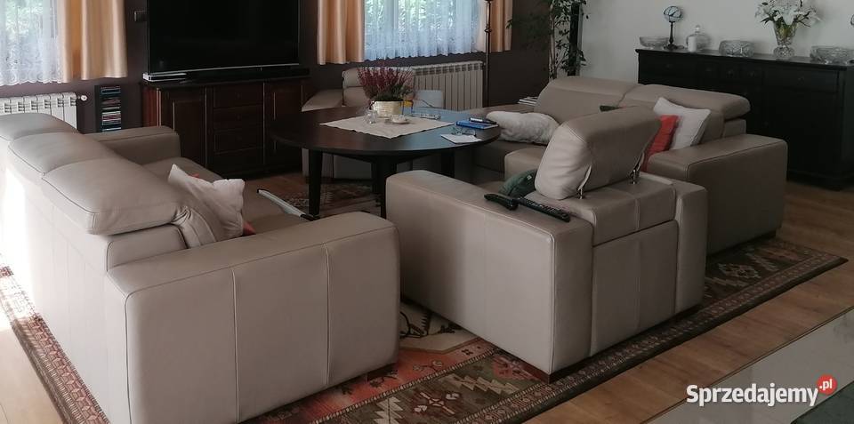 komplet mebli wypoczynkowych