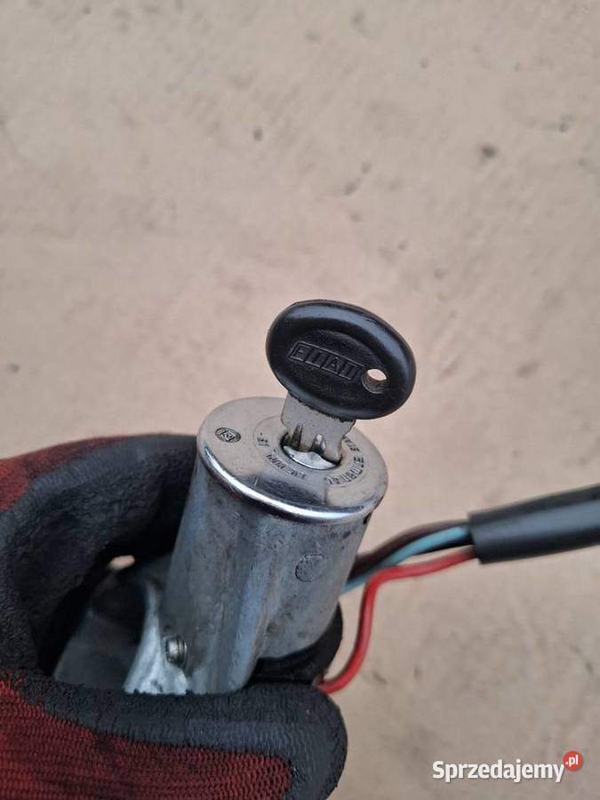Stacyjka kostka stacyjki 4 piny Fiat 126p Maluch Stacyjki i kluczyki opolskie Strzelce Opolskie