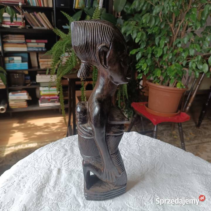 Afrykańska figurka z drzewa hebanowego sprzedam