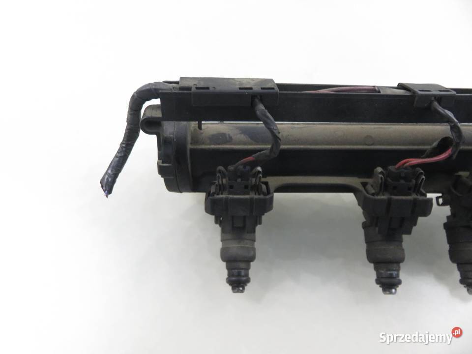 LISTWA WTRYSKOWA SEAT LEON I 16 06A133317A sprzedam