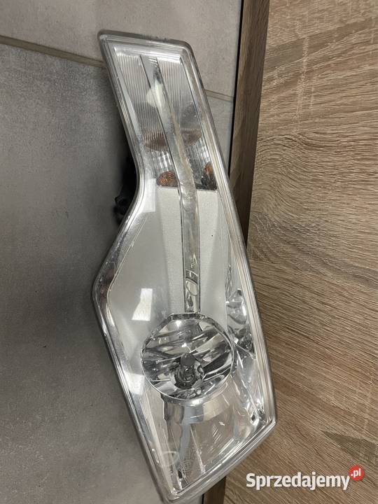 Citroen C5 halogen lewy przód Kozubszczyzna