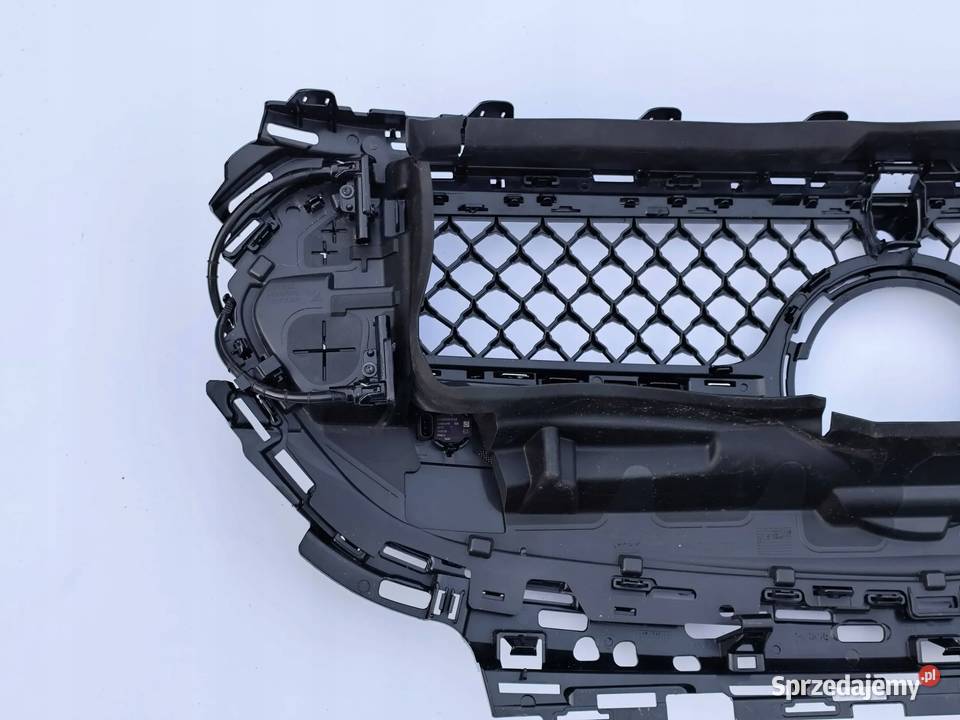GRILL ATRAPA MERCEDES EKlas W214 AMG A2148805300 Przemęt sprzedam