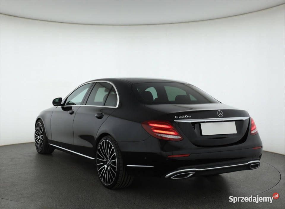 Mercedes E E 220 d skórzana tapicerka Piaseczno sprzedam