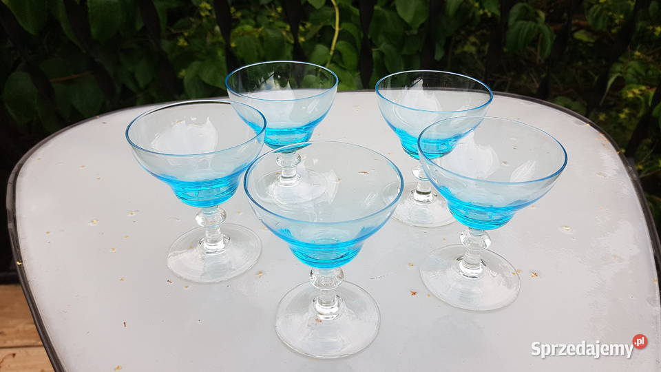 Niebieskie kieliszki do martini śląskie Myszków