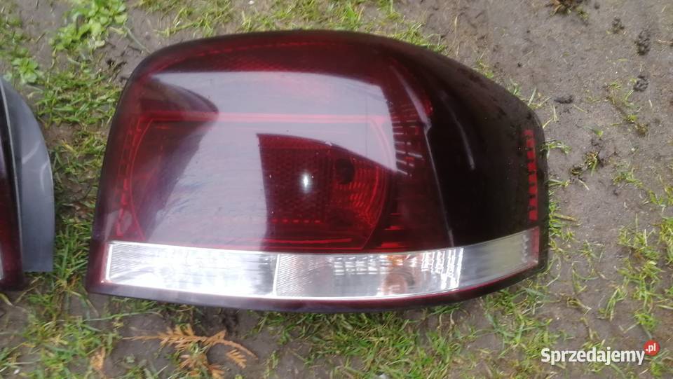 Lampa prawylewy tył Audi A3 8P 3 Drzwi Tarnowskie Góry