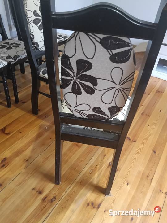 Krzesła tapicerowane bukowe czarne Konin