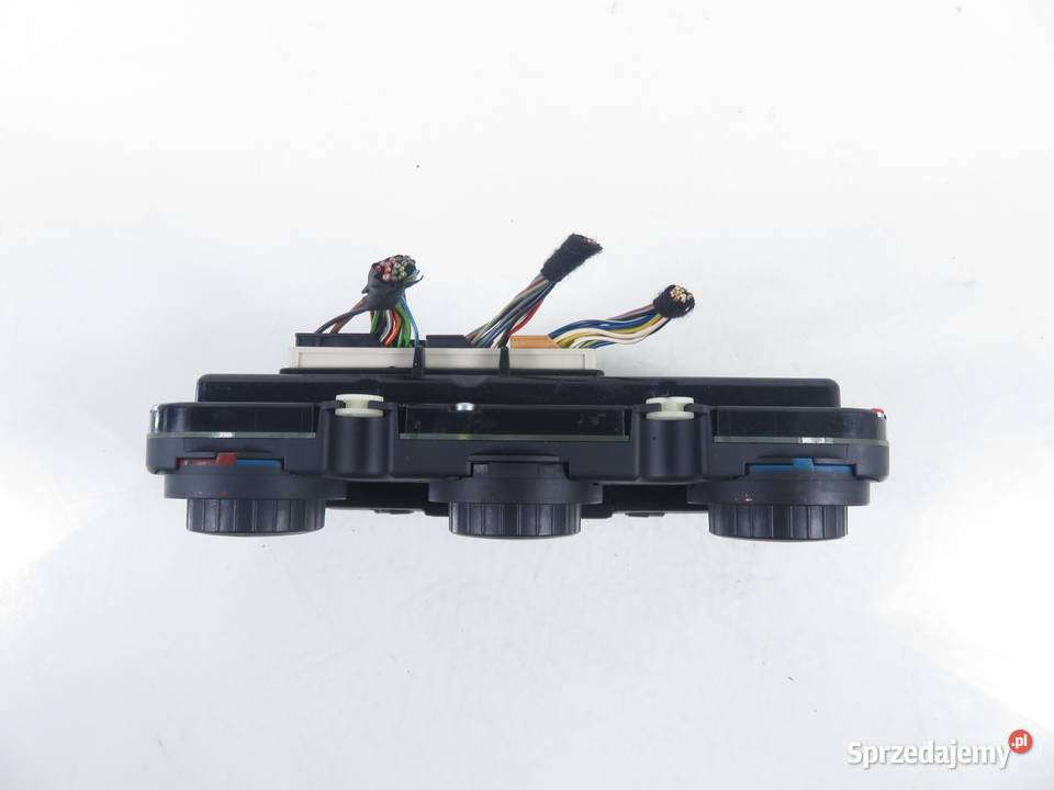 KLIMATRONIK VW PASSAT B6 Variant 3C5 74677533V małopolskie