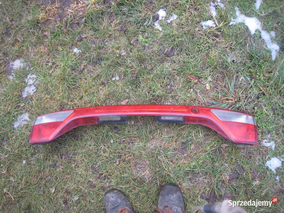 Lampa blenda listwa tylnej klapy Seat Toledo II Kraków