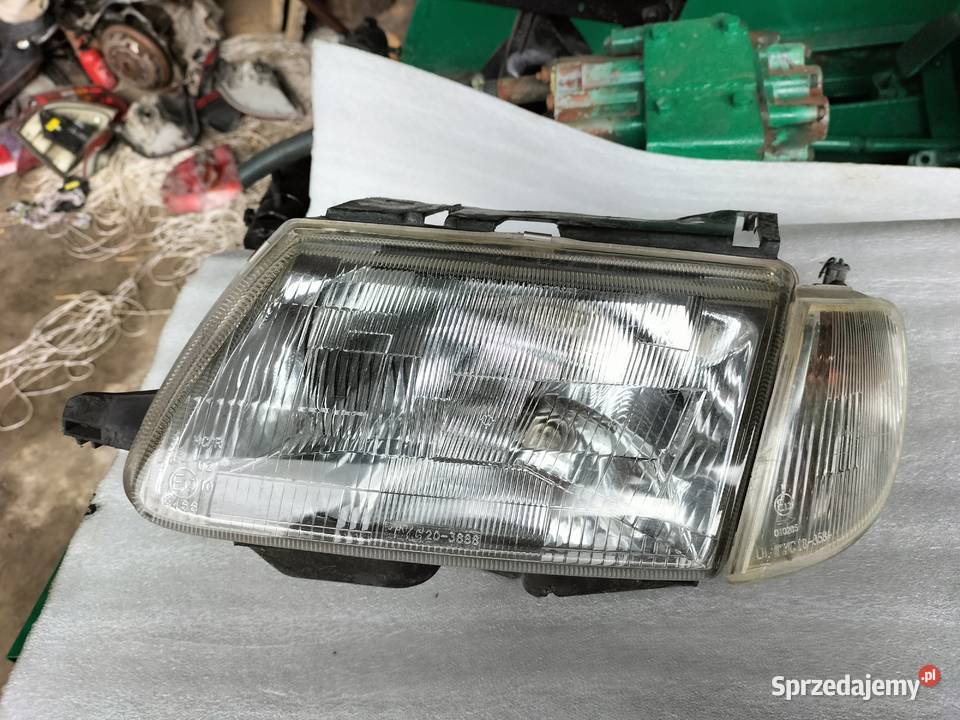 LAMPA PRZEDNIA PRZÓD LEWA Citroen SAXO 9699
