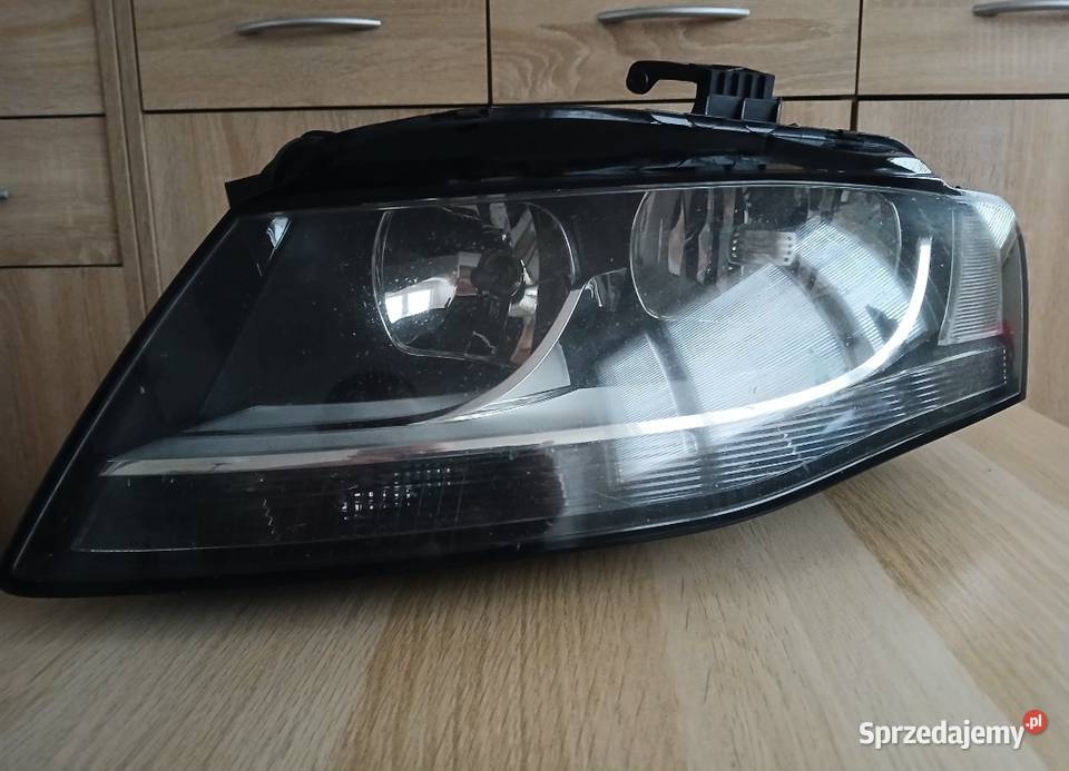 Lampa przednia lewa AUDI A4 B8 lewe Sierpc