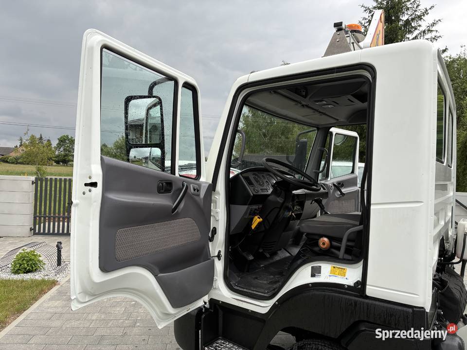 Nissan Atleon Wywrotka 3 strona Wywrot Kiper Stalowa Wola