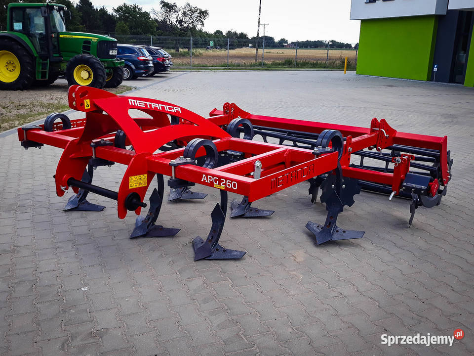 PŁUG AGREGAT BEZORKOWY Głębosz Gruber Kazimierza Wielka