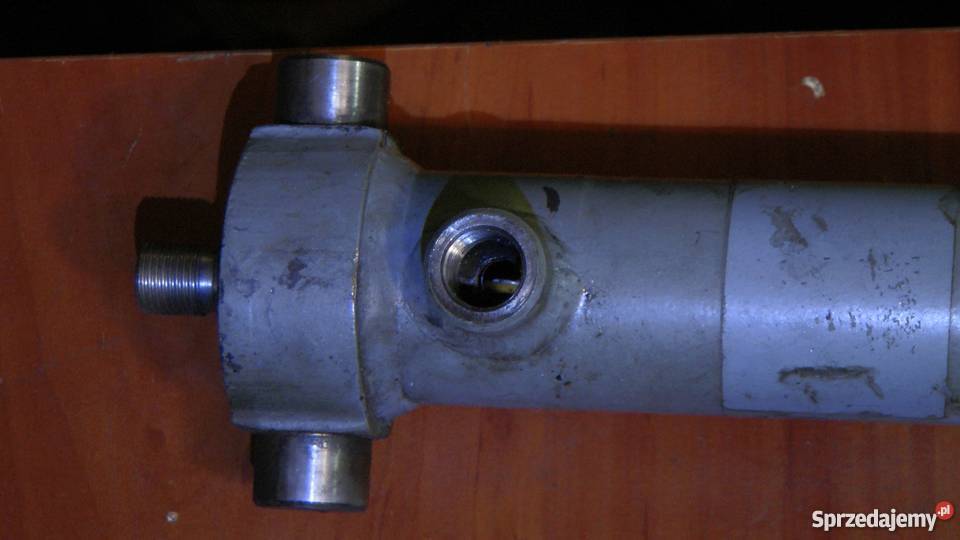 Siłowniki formy wtrysk wtryskowe dwustronnego Produkcja świętokrzyskie Starachowice sprzedam