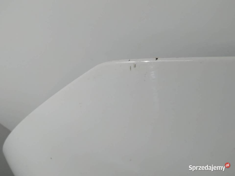 MASKA PRZÓD BIAŁA USZKODZONA Skoda Scala I 2019