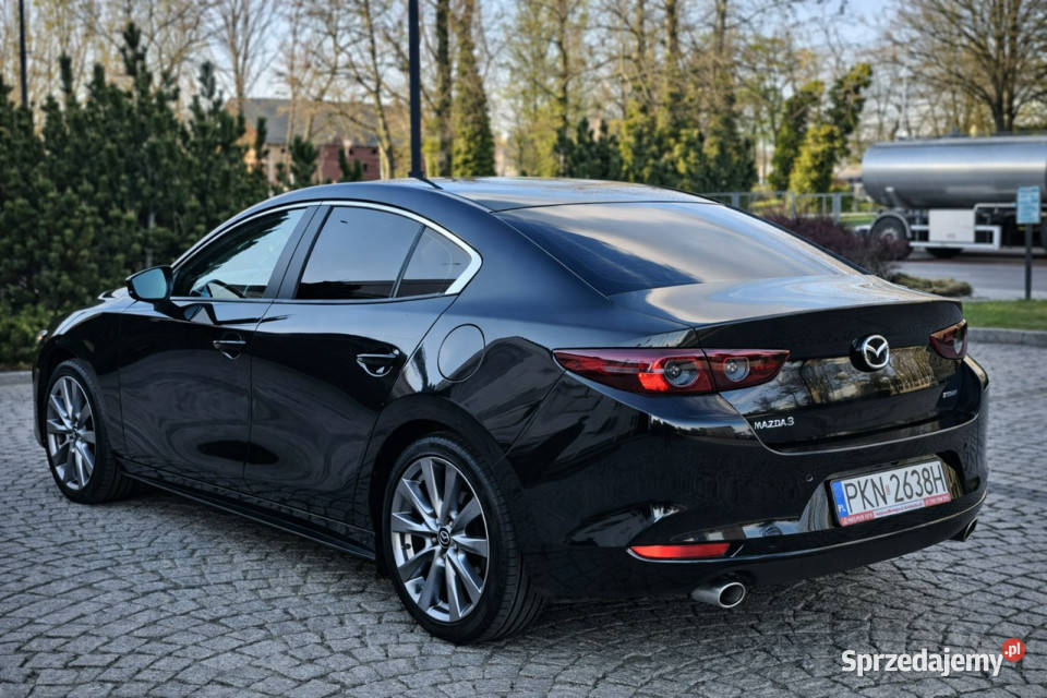 Mazda 3 IV 2019 Sadlno
