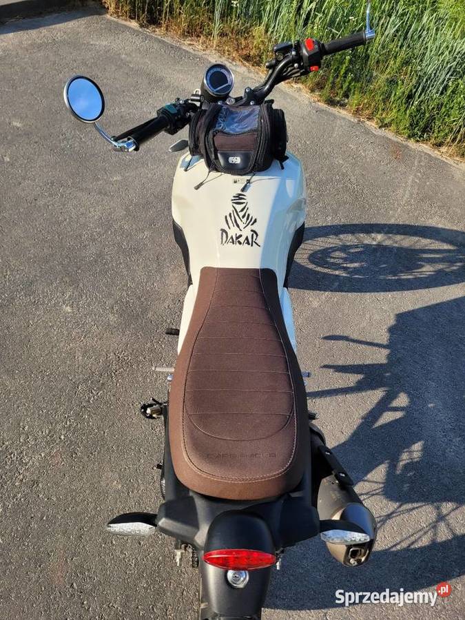 ZIPP CAFE RACER 125 Piaski