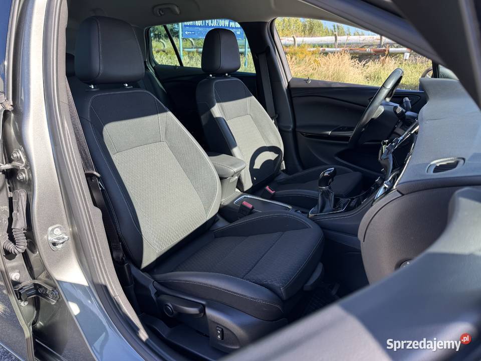 Opel Astra 14 BENZYNA Klimatronik Nawigacja gniazdo USB Samochody osobowe Konin