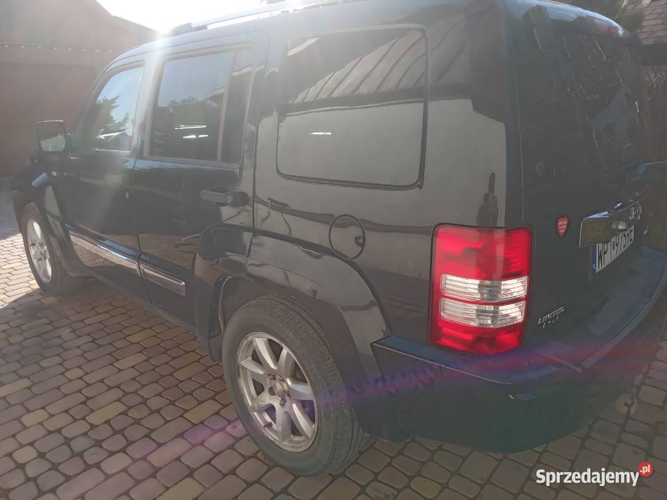 Okazyjna Jeep Cherokee Liberty 28 CRD automat mazowieckie
