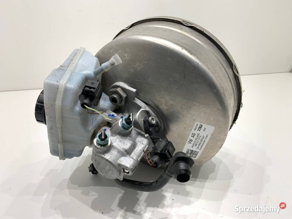 SERWO HAMULCOWE AUDI Q8 4M0612103Q SUV 30 286 podkarpackie