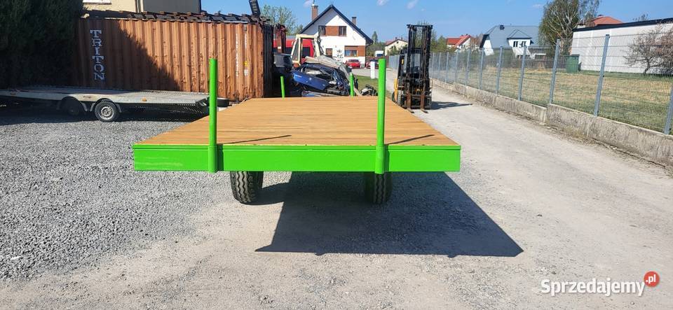 Przyczepa rolnicza na baloty skrzyniopalety nieuszkodzony Radom