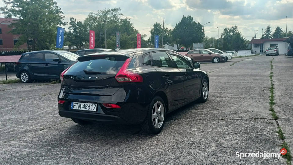 Volvo V40 serwisowane stan II 2012 wielofunkcyjna kierownica łódzkie Tomaszów Mazowiecki