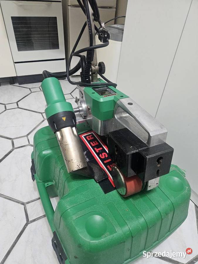 Leister Uniroof AT automat