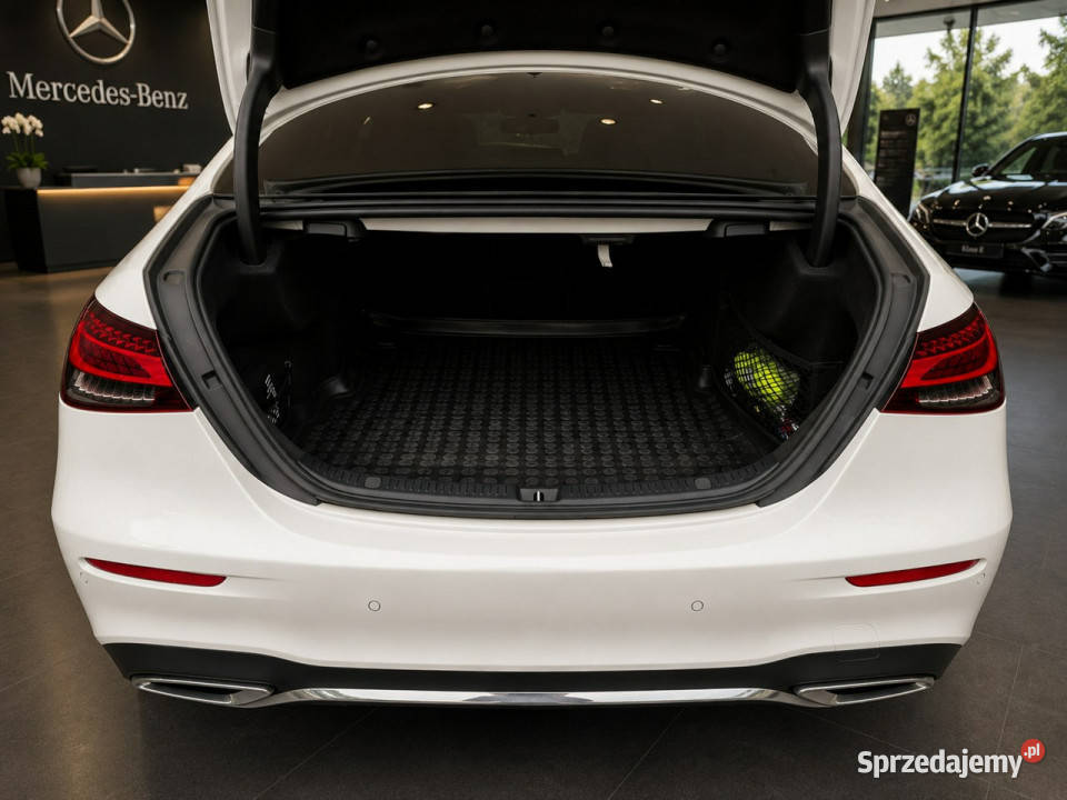 Mercedes E 200 2020 AMG Salon Polska Bezwyadkowy aluminiowe felgi Mercedes-Benz Mercedes-Benz Białystok